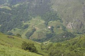 Xtrallusion photo gallery of Italy. Photos, pictures, images and photographs of the Italian Rivieras, the Italian Lakes, the Italian Alps, the Cinque Terre, the Amalfi coast and some of the most beautiful corners of Italy. Plus photos of Italian cities such as Pisa, Milan, Genoa and Rome.